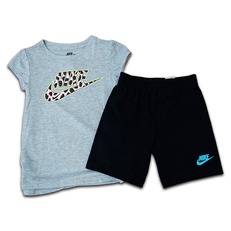 Kohl's Children’s Apparel - 200 PCS